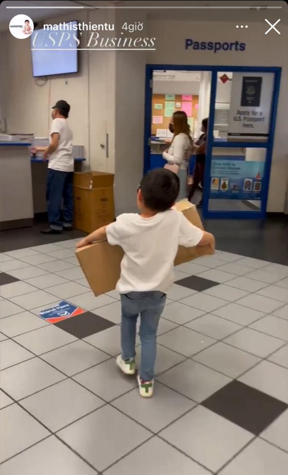 Con trai Dan Truong ra dang tru cot, tu mang vac do giup me-Hinh-2