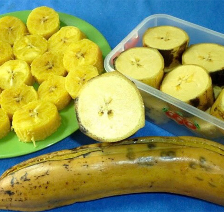 Loại chuối này có giá trị dinh dưỡng cao nên thường được dùng để chế biến thành các món ăn hấp dẫn như cà ri, giả cầy…