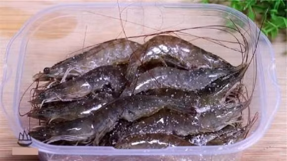 Tôm mua về làm thêm bước này, để cả tháng vẫn tươi, ngọt thịt Tom mua ve lam them buoc nay, de ca thang van tuoi, ngot thit