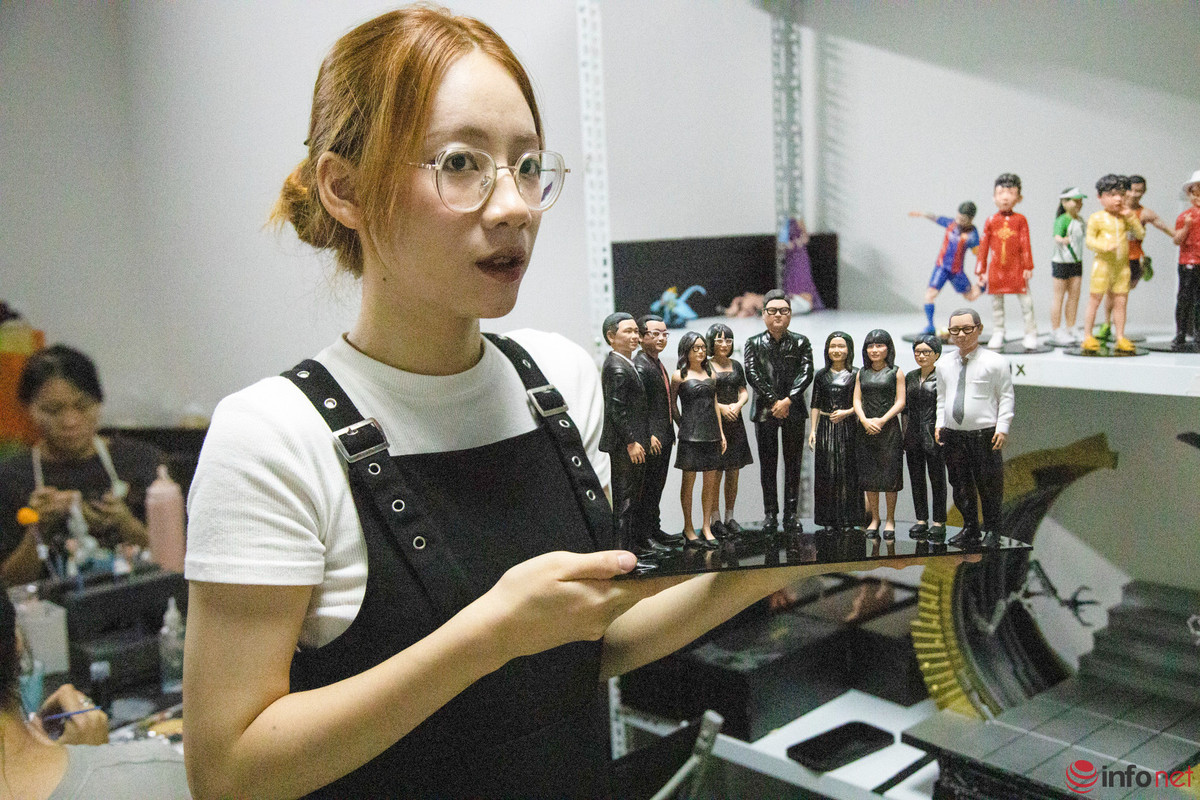 Bạn trẻ 9x Nguyễn Thị Thuỳ Dinh, người sáng lập ra mô hình kinh doanh quà lưu niệm tượng người mini 3D.