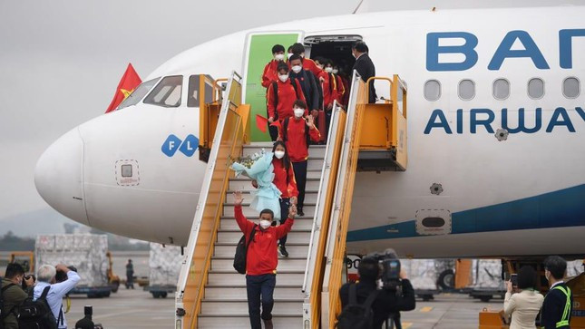 Cach nao de HLV Mai Duc Chung dan dat doi tuyen nu du World Cup?