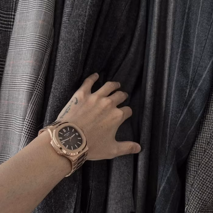 Son Tung 'dem ngon tay', dan mang lai choang nhe-Hinh-5