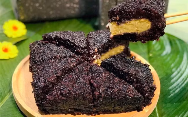 Banh chung nhan ca kho ki la nhat Viet Nam-Hinh-13