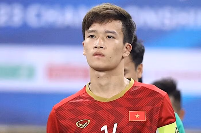 Hoang Duc gianh Qua bong vang Viet Nam 2021
