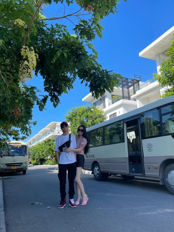 Quach Thu Phuong 'Huong vi tinh than' khoe con trai lon phong phao-Hinh-4