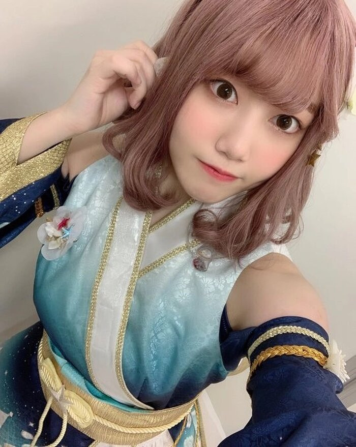 Nhan sac nu ca si noi tieng mac ung thu mau o tuoi 22-Hinh-2