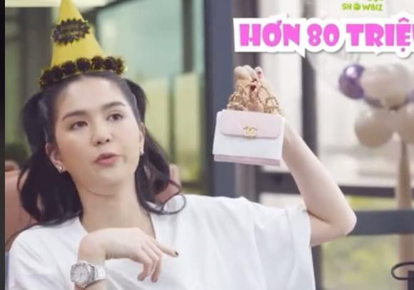 Ngọc Trinh "đập hộp" quà sinh nhật khiến ai nấy phải xuýt xoa - Hình 9 Ngoc Trinh