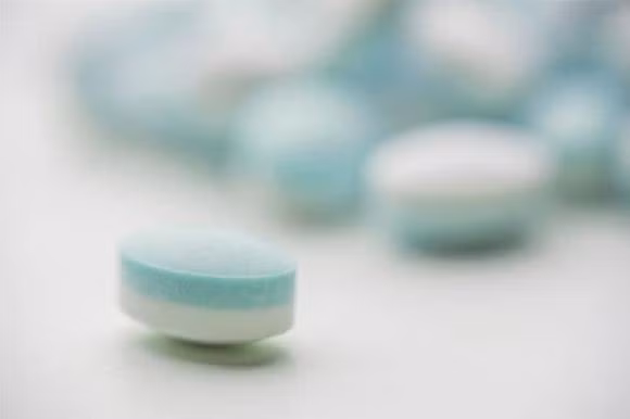 Thieu mau dung an tao do, co the an 4 loai thuc pham nay-Hinh-2