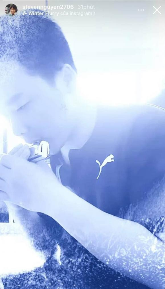 Bạn trai Hòa Minzy lộ diện buồn bã sau khi chia tay Ban trai Hoa Minzy lo dien buon ba sau khi chia tay