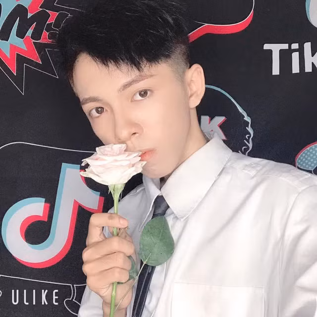 "TikToker 11 triệu follow" sau khi lấy vợ bất ngờ đi lấy chồng ảnh 4