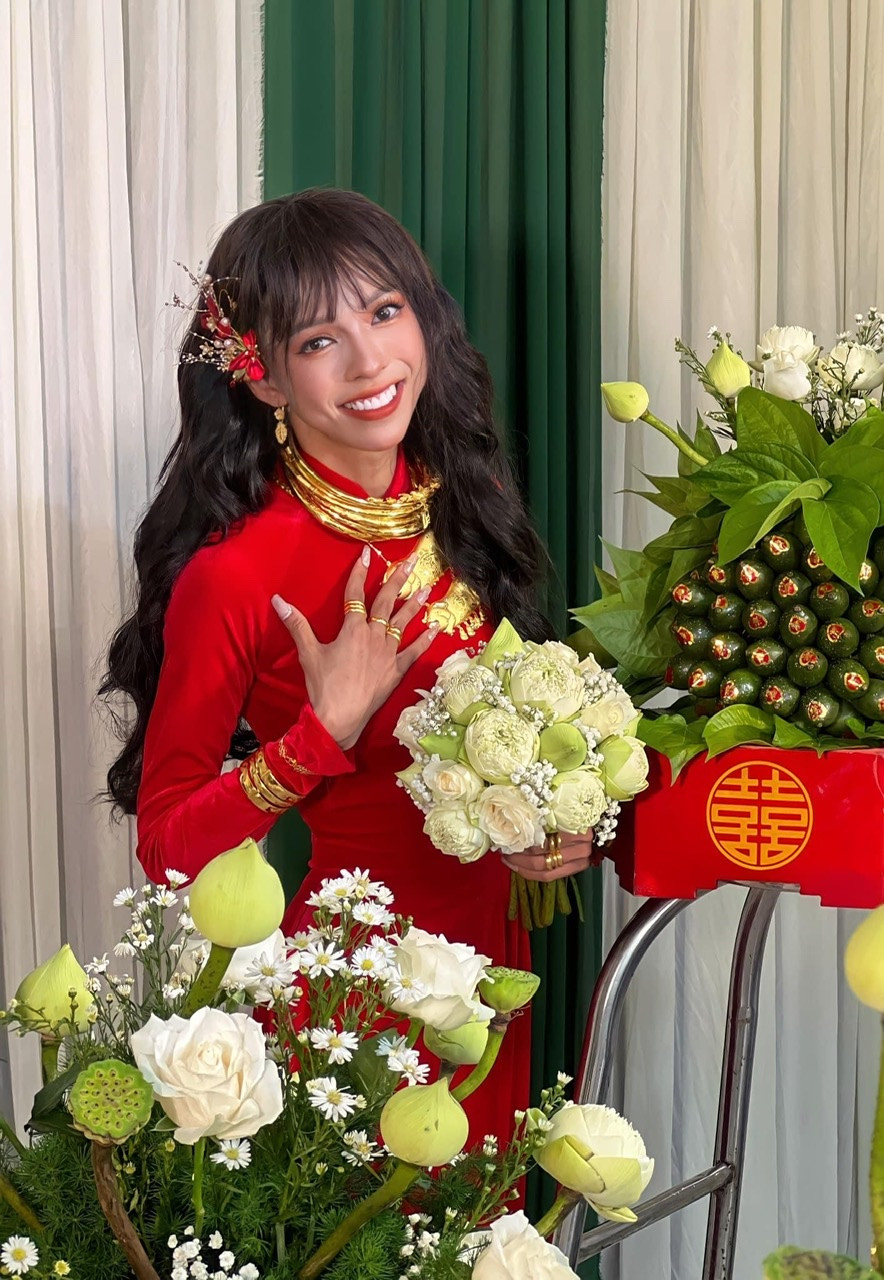 "TikToker 11 triệu follow" sau khi lấy vợ bất ngờ đi lấy chồng ảnh 1