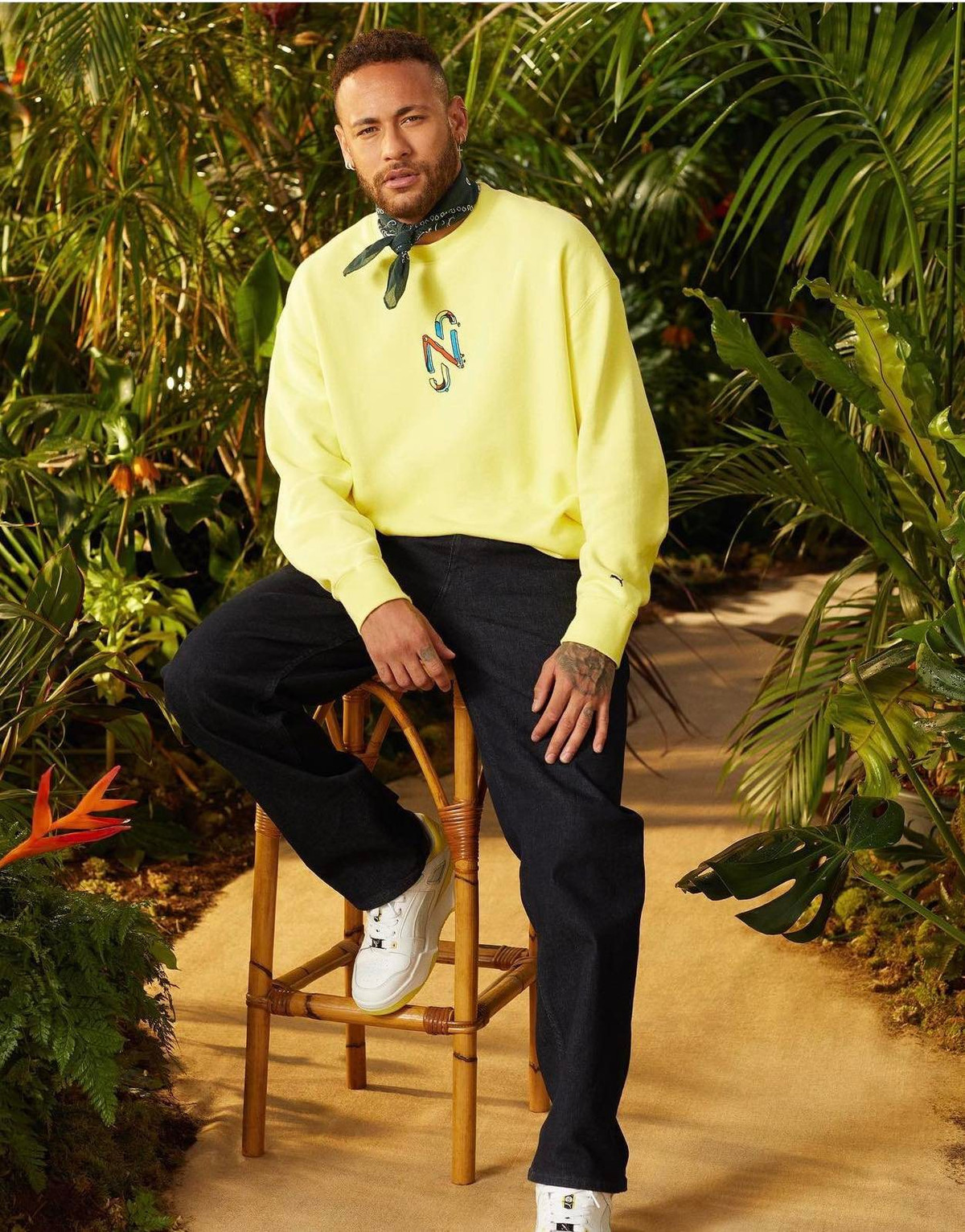 Neymar khong chi da bong hay ma con la quy ong thoi trang-Hinh-5