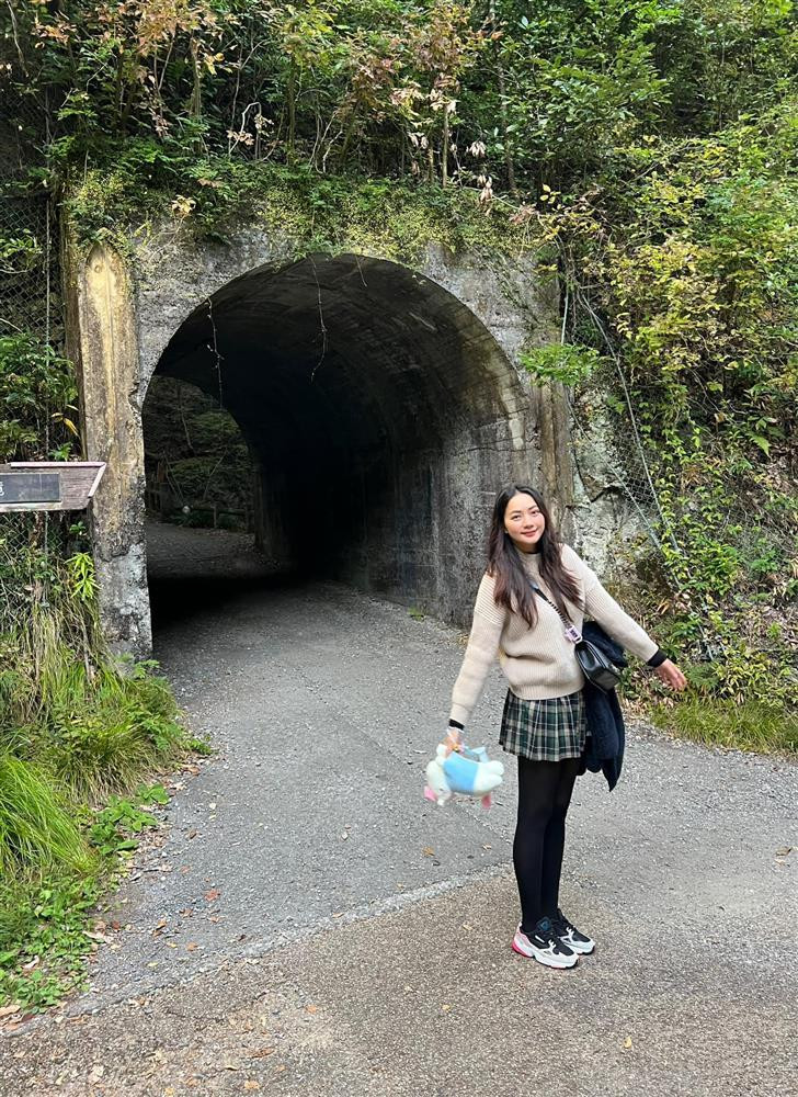 hời gian gần đây, khi đã giảm thành công 20kg, Phan Như Thảo còn truyền cảm hứng cho rất nhiều người về việc ăn uống và tập luyện khoa học để có sức khỏe và diện mạo hoàn toàn mới.