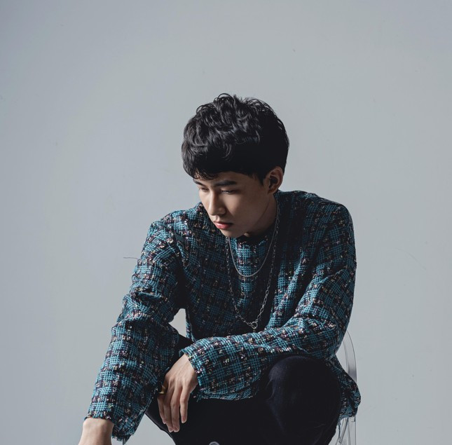 "Soái ca" gen Z khuynh đảo giới trẻ với loạt "hit" tự sáng tác ảnh 1