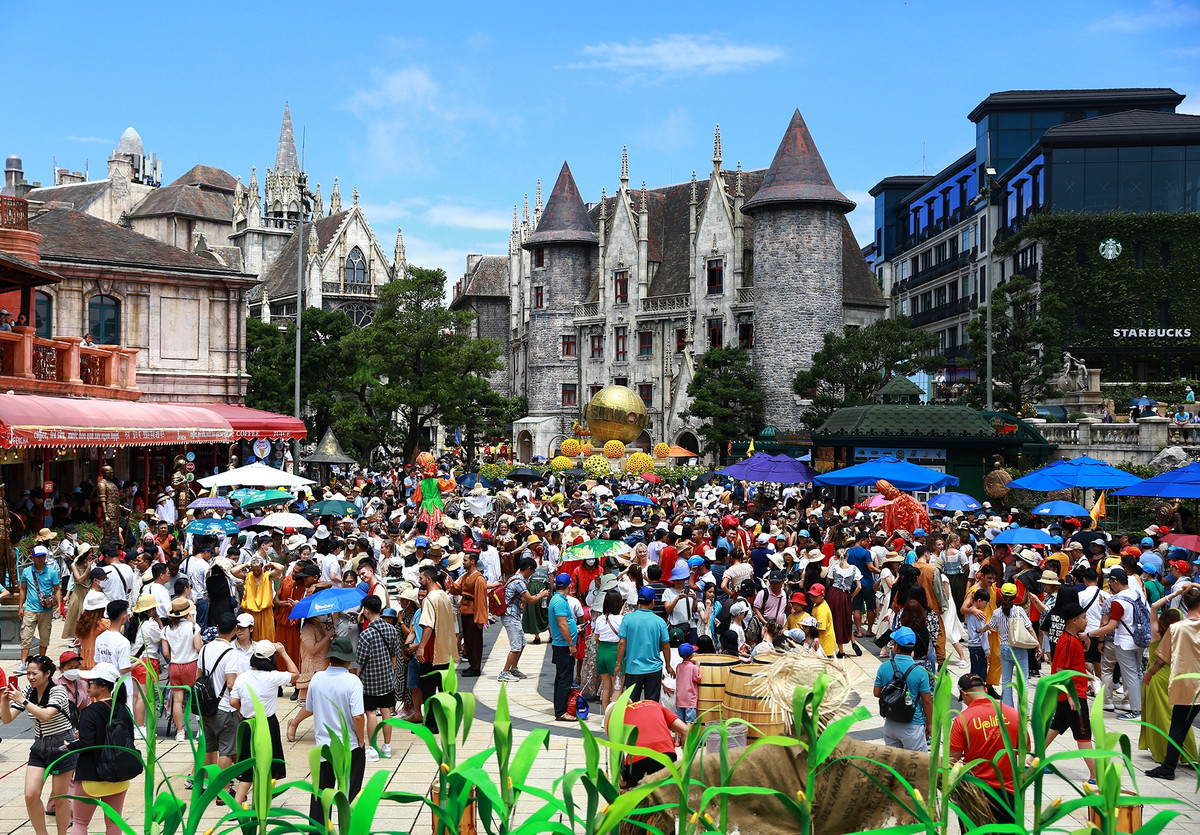 Da Nang, Hoi An chat kin du khach