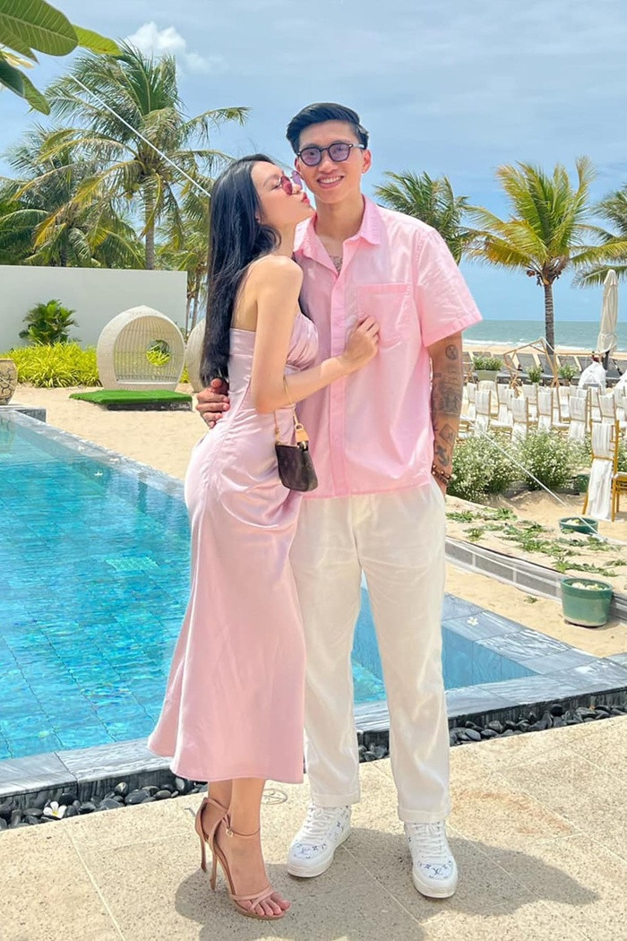 Mối quan hệ giữa Doãn Hải My và gia đình Đoàn Văn Hậu ra sao? - Hình 7 Moi quan he giua Doan Hai My va gia dinh Doan Van Hau ra sao?-Hinh-7