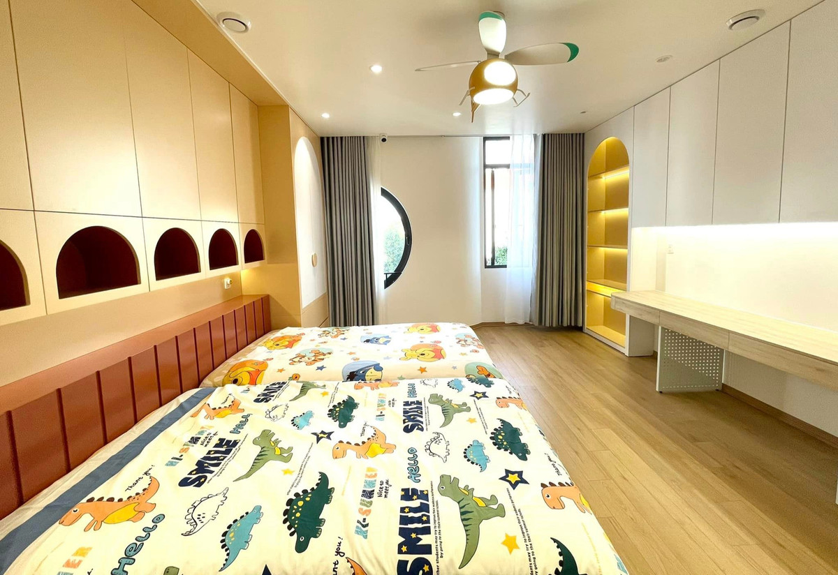 Nhà phố nghệ thuật đầy say đắm, trần như dải lụa uốn quanh ảnh 16 Nhà phố nghệ thuật đầy say đắm, trần như dải lụa uốn quanh ảnh 16