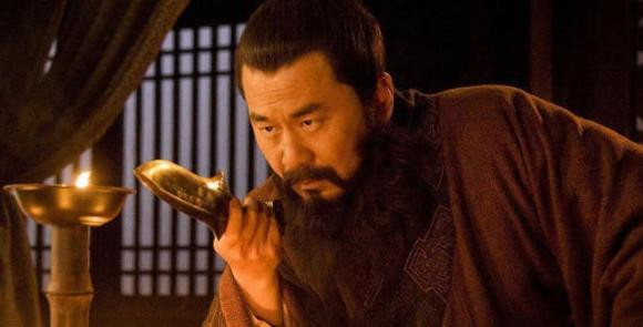 Ly do Tao Thao khong giet Han Hien De ma con ga con gai-Hinh-7