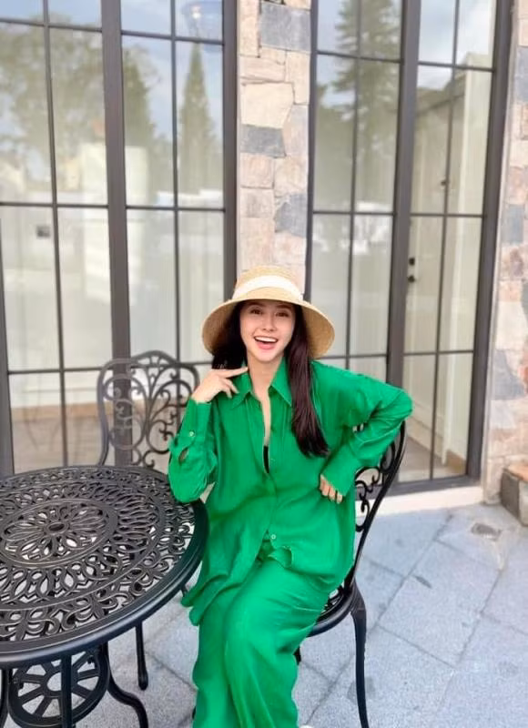 Dien vien Tuong Vi hau tram cam vi 'dao keo' hong-Hinh-11