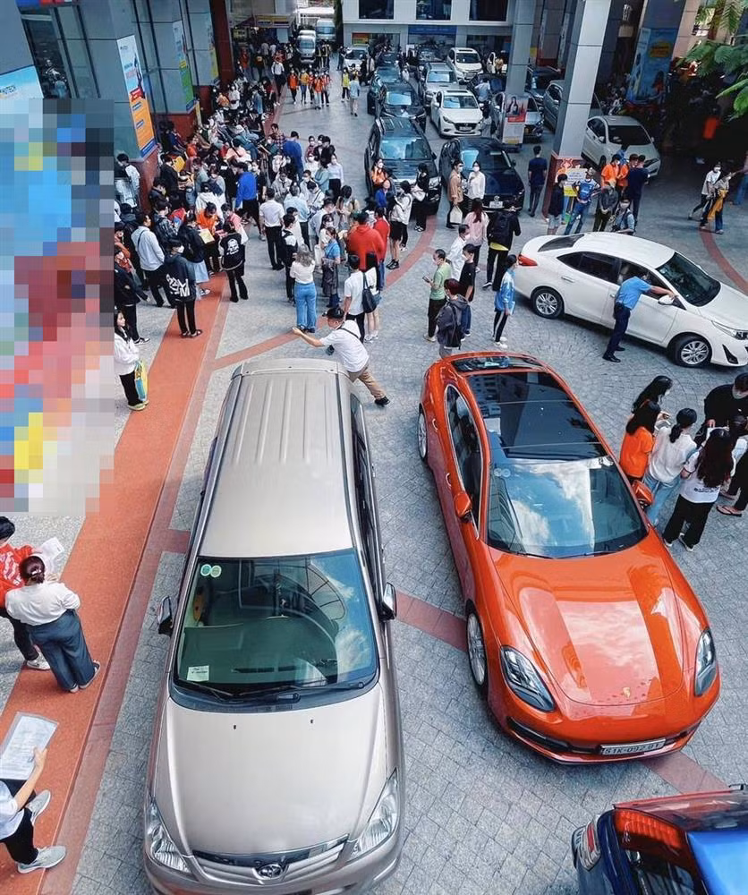 Bat ngua tan sinh vien Viet lai xe hop 20 ty nhap hoc-Hinh-3