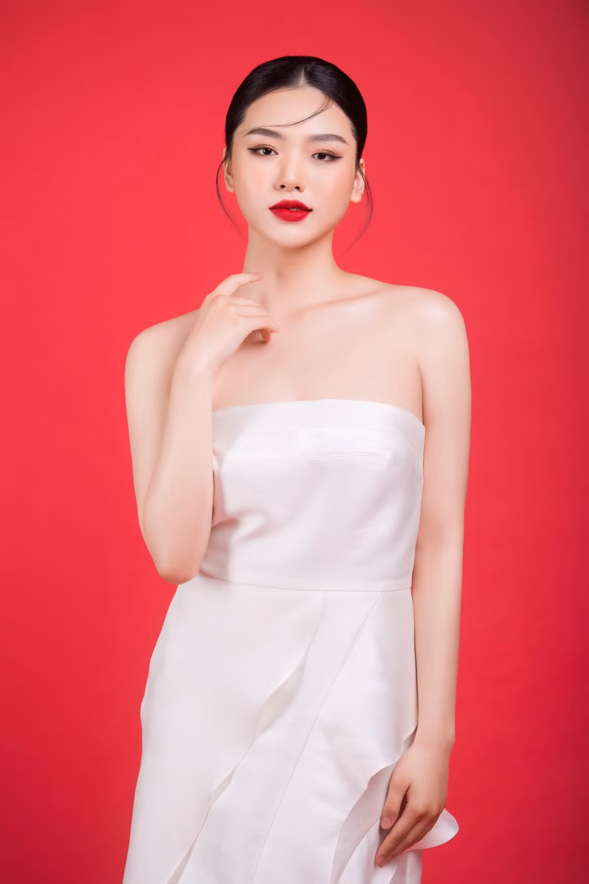 Nu sinh doat 13 huy chuong khieu vu thi Hoa hau Viet Nam 2022-Hinh-9