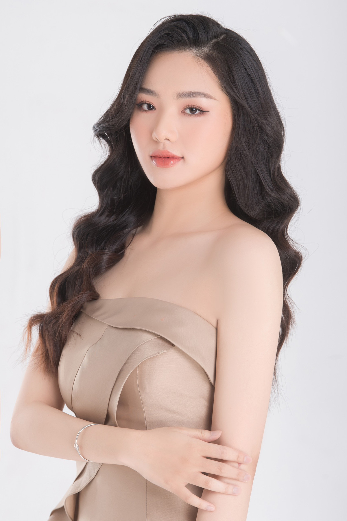 Dự định trước mắt của Khánh Hoà là hoàn thành tốt việc học trên trường. Trong tương lai, cô mong muốn đạt được nhiều thành tựu trong cuộc sống, là niềm tự hào của gia đình, có nhiều cơ hội trải nghiệm và đi khắp nơi trên thế giới để học hỏi.