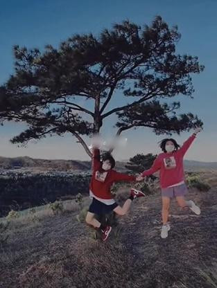 Hoa Minzy doi xu voi nguoi giup viec nhu chi em-Hinh-4