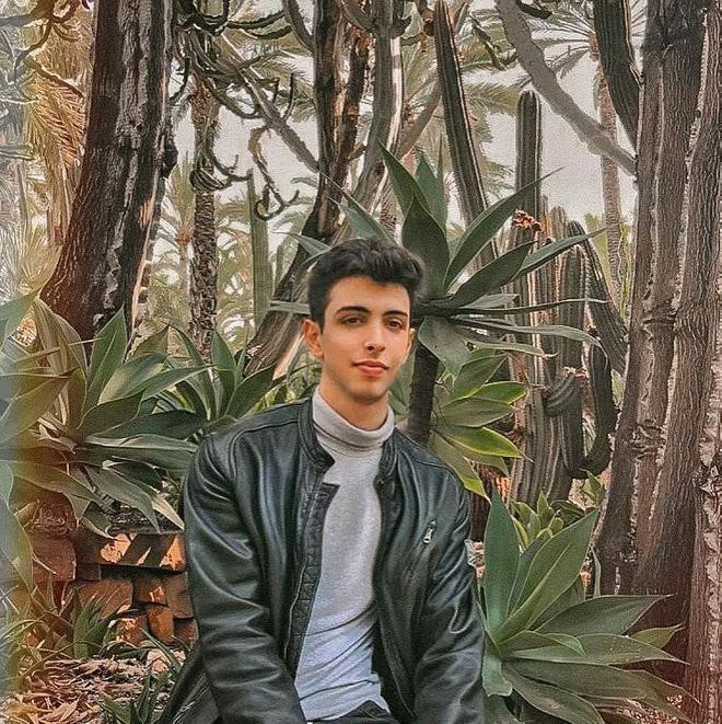 Profile cuc xin trai Tay to tinh, cau hon Hoa hau Thuy Tien-Hinh-4