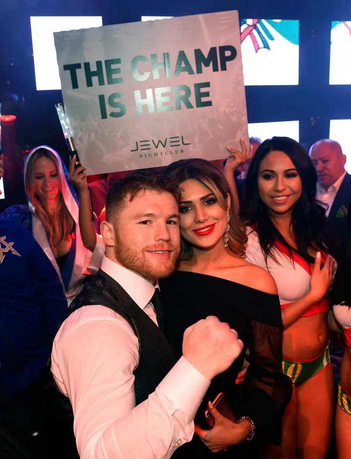 Ngam co vo xinh dep nhung kin tieng cua tay dam kiem tien sieu gioi