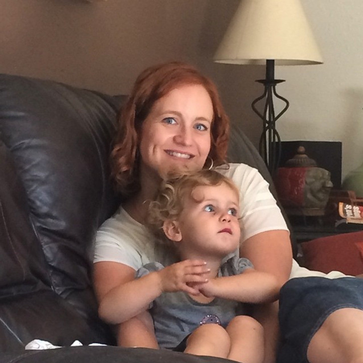 Cánh tay khủng long T-Rex. Không phải đâu, hãy nhìn kỹ lại xem nào