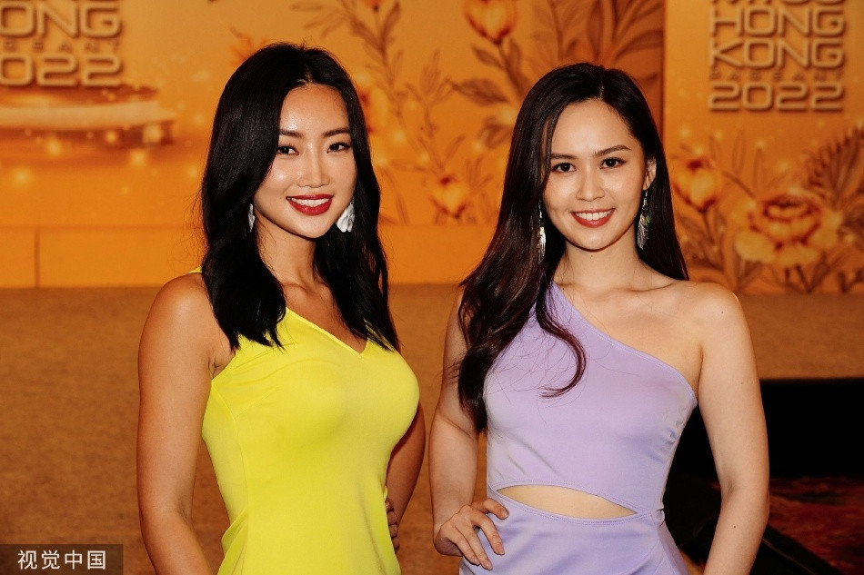 Theo Sina, cuộc thi Hoa hậu Hong Kong từng gây chú ý khắp châu Á, là nơi tìm ra những người đẹp danh tiếng như Lý Gia Hân, Trần Pháp Dung, Viên Vịnh Nghi, Quách Ái Minh, Hướng Hải Lam, Quách Thiện Ni, Xa Thi Mạn, Trương Mạn Ngọc, Từ Tử San, Dương Tư Kỳ, Trần Khải Lâm, Hồ Hạnh Nhi... Họ không chỉ có ngoại hình nổi bật mà còn tài năng trong nghệ thuật.