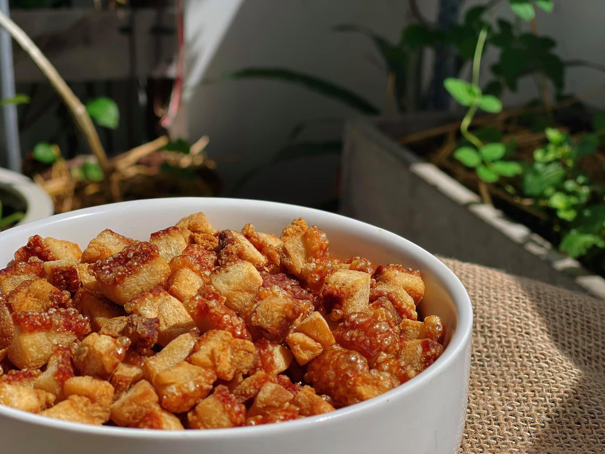 Làm tóp mỡ giòn bì không văng nổ nhờ bí quyết này - Hình 6 Lam top mo gion bi khong vang no nho bi quyet nay-Hinh-6