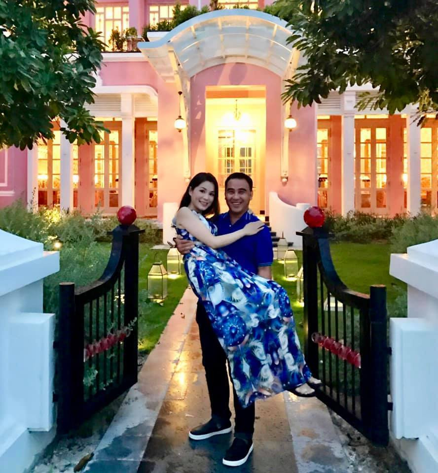 Chan dung nguoi phu nu lam thay doi cuoc doi MC Quyen Linh-Hinh-3