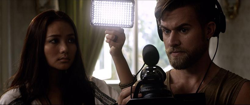 hi đó, Phan Như Thảo chỉ khoảng 52kg nhưng gương mặt tròn "thương hiệu" khiến nhiều người tưởng cô mũm mĩm hơn thế.