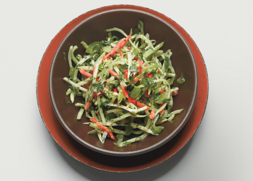 Trộn rau cải xanh với sốt miso là đã có 1 đĩa rau thơm ngon giầu dinh dưỡng
