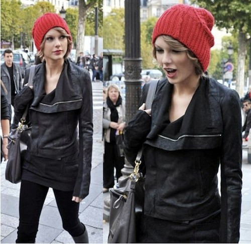 Búi tóc gọn ra phía sau và nhét tóc vào trong mũ, chỉ để lộ một chút mái hai bên. Cách này giúp tóc không bị gió làm rối và giữ cho đôi tai ấm áp.