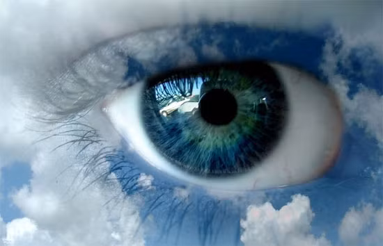 Những thay đổi trong lưu lượng máu là nguyên nhân gây ra điều này. Nó không phải là dấu hiệu của bệnh nghiêm trọng hay hiểm nghèo, tuy nhiên có thể sẽ gây nguy hiểm cho những hoạt động hàng ngày của bạn như lái xe hay mang vác vật nặng.