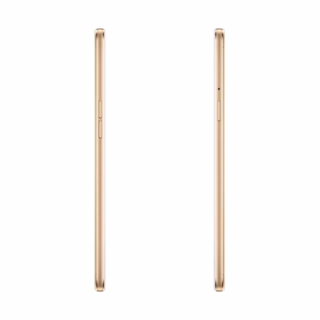 Về cấu hình, Oppo A59 sở hữu màn hình IPS 5,5 inch với độ phân giải HD (1280 x 720 pixel), mật độ điểm ảnh 267 ppi. Máy vận hành trên nền vi xử lý 8 lõi MediaTek MT6570 có xung nhịp 1,5 GHz đi kèm chip đồ họa Mali-T860, sử dụng RAM 3GB, bộ nhớ trong 32GB, hỗ trợ mở rộng thông qua thẻ microSD với dung lượng lên tới 128GB.