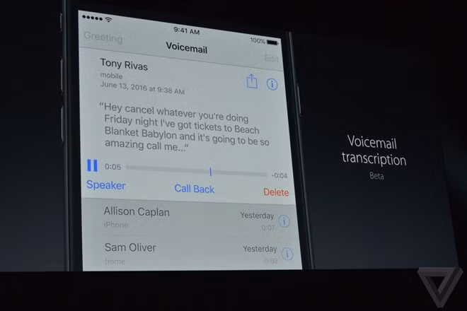  Dịch thư thoại: Những đoạn thư thoại đã có thể được iOS 10 dịch sang dạng văn bản.