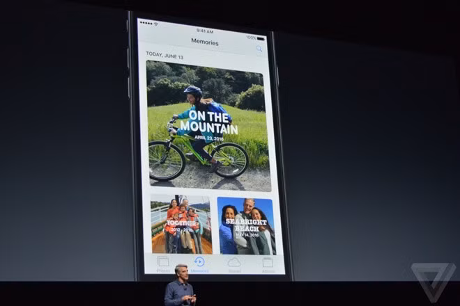  Ứng dụng Photos mới: đây sẽ không đơn thuần là kho chứa ảnh như trước, mà còn có khả năng phân loại album.Dựa trên dữ liệu GPS, Photos tạo ra những album lẫn video theo hành trình du lịch của người dùng, hoặc phân loại theo chủ đề, gương mặt,... Người dùng được hỗ trợ để tạo ra những đoạn video đáng nhớ từ ảnh, Live Photos hoặc Video.