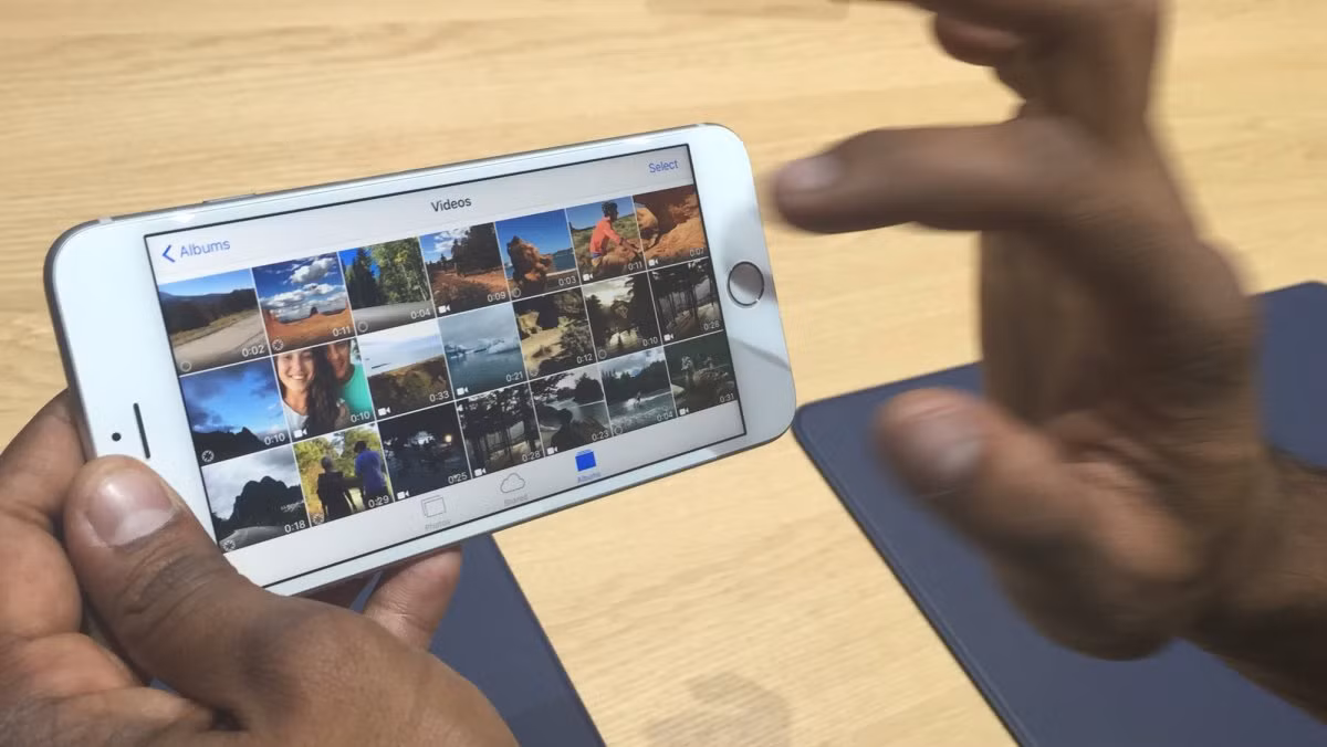 Tuy nhiên, đây có lẽ là cái chết không sớm thì muộn cũng xảy ra khi các smartphone như iPhone dần được nâng cấp camera tốt hơn và số người dùng thiết bi quay video độc lập như Flip giảm dần.