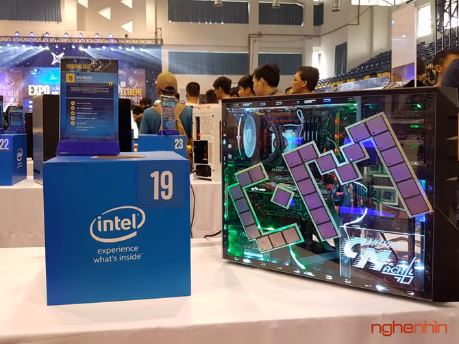 Intel Project với vi xử lý Core i7 6700, RAM 16GB, GTX 950.