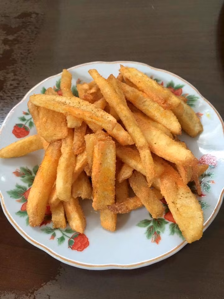 “Ông chồng của năm” không mê Euro, chăm chỉ nấu nướng ảnh 5