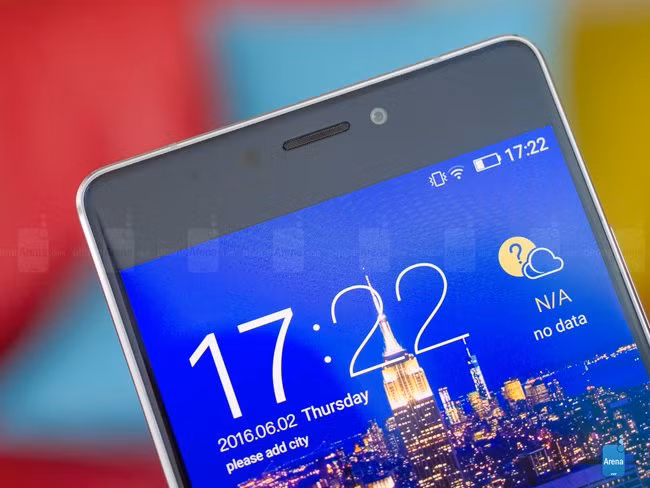 Các thông số kỹ thuật khác bao gồm chip MediaTek Helio P10