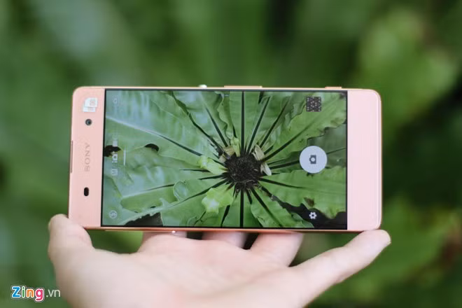 Trải nghiệm thức tế cho thấy, Sony Xperia XA cho cảm giác cầm nắm rất vừa vặn, máy ảnh đẹp, bắt nét nhanh, màn hình đẹp, độ phân giải cao. Trong tầm giá 7 triệu, Sony Xperia sẽ là lựa chọn tốt khi có thiết kế đẹp, cấu hình tốt cùng nhiều công nghệ thông minh.