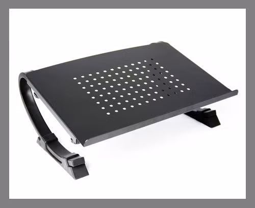  Giá đỡ laptop. Không như các loại giá đỡ laptop khác, giá đỡ của Vivo cho phép bạn điều chỉnh độ nghiêng của giá đỡ, phù hợp nếu bạn muốn nhanh chóng điều chỉnh gì đó. Các lỗ thông hơi giúp laptop không bị nóng ran như khi đặt lên mặt phẳng thông thường. Phụ kiện có giá 19,99 USD (448.000 đồng).