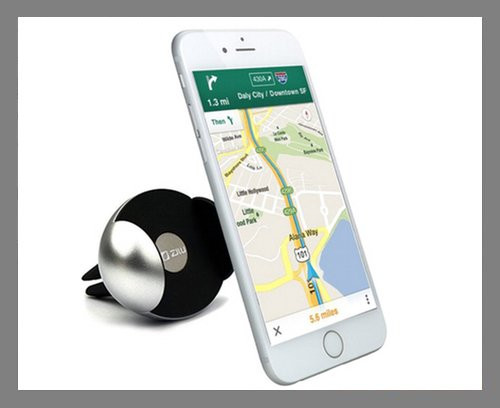  Giá treo điện thoại trên ô tô. Nếu muốn sử dụng điện thoại để dò đường khi đang trên xe hơi, tốt nhất nên sắm một chiếc giá treo điện thoại. Phụ kiện của Zilu gọn hẹ, hỗ trợ thiết bị tối đa 6 inch, đỡ chắc chắn để không bị rơi khi đi đường xóc. Sản phẩm có giá 19,99 USD (448.000 đồng).