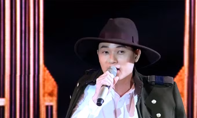 Showbiz sôi sục vì “Thật bất ngờ” phiên bản... chân dài thị phi ảnh 1 Showbiz sôi sục vì “Thật bất ngờ” phiên bản... chân dài thị phi ảnh 1