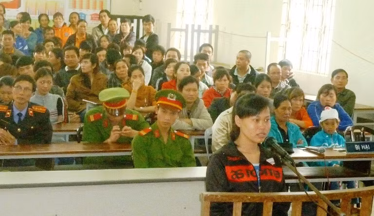 Bị cáo Nguyễn Thị Hoa tại phiên tòa