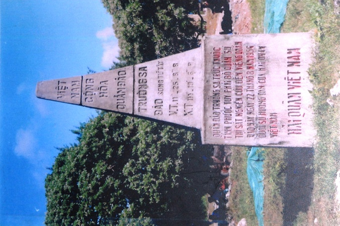 Bia bảo vệ chủ quyền của chính quyền Việt Nam cộng hòa trên đảo Song Tử Tây, quần đảo Trường Sa của Việt Nam.